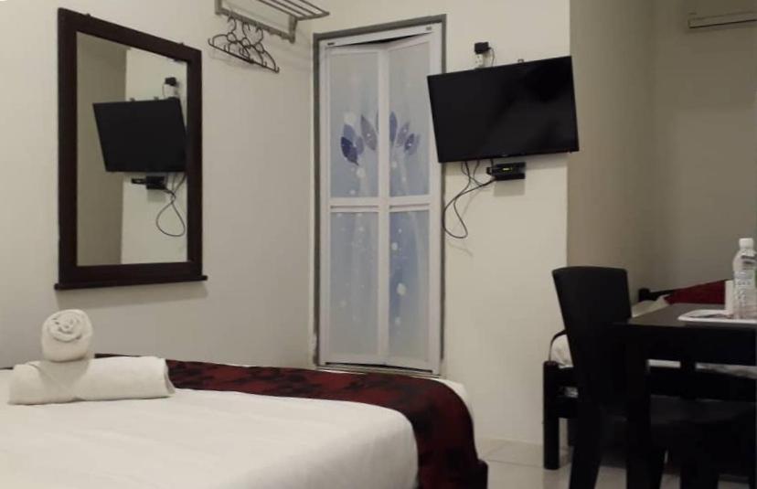 באטו פרינג'י Max Ferringhi Hotel מראה חיצוני תמונה