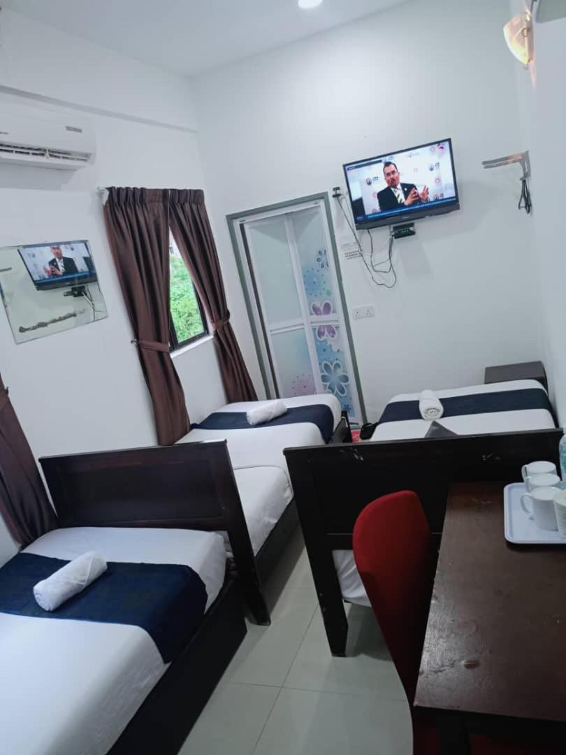 באטו פרינג'י Max Ferringhi Hotel מראה חיצוני תמונה